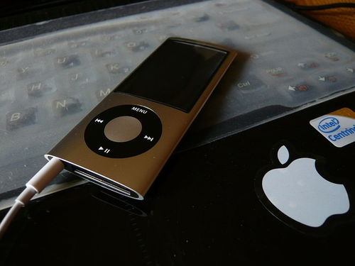 电子产品的演进 从功能性工具到智能生活枢纽